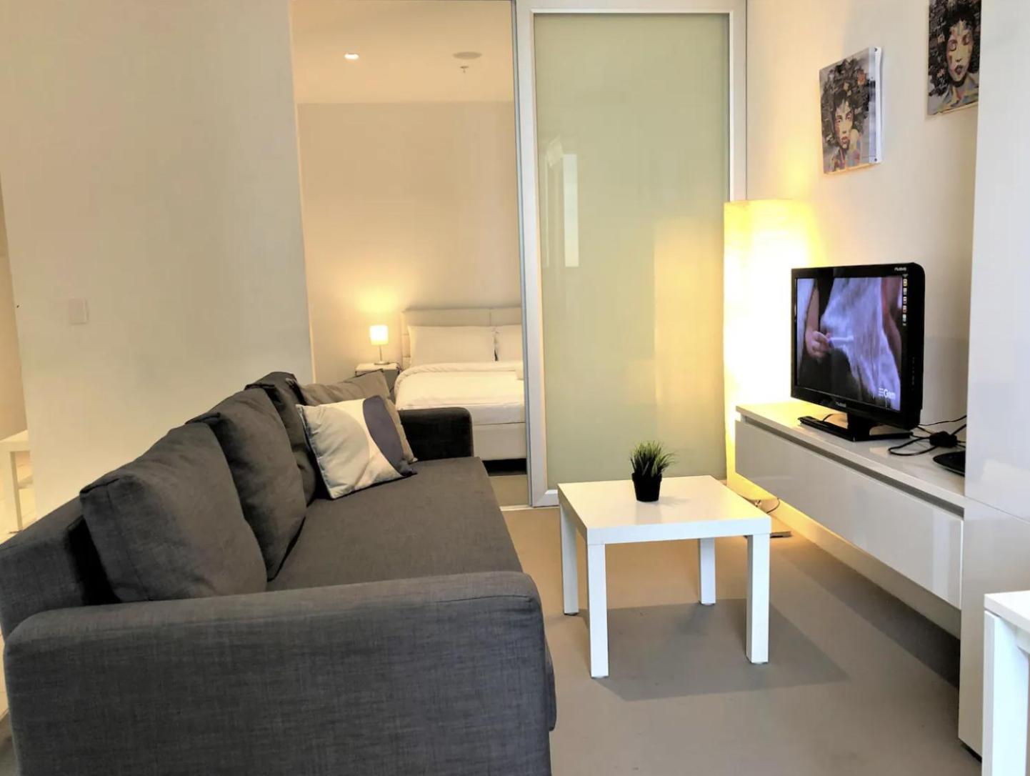 Readyset Apartments At Madison Melbourne Bagian luar foto