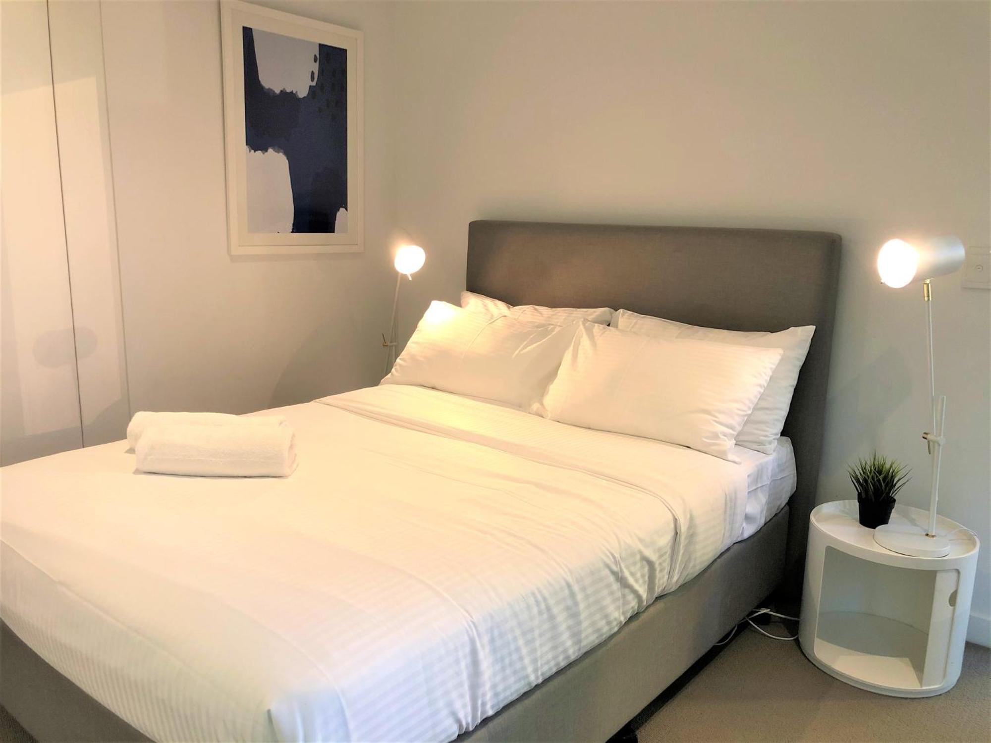 Readyset Apartments At Madison Melbourne Bagian luar foto