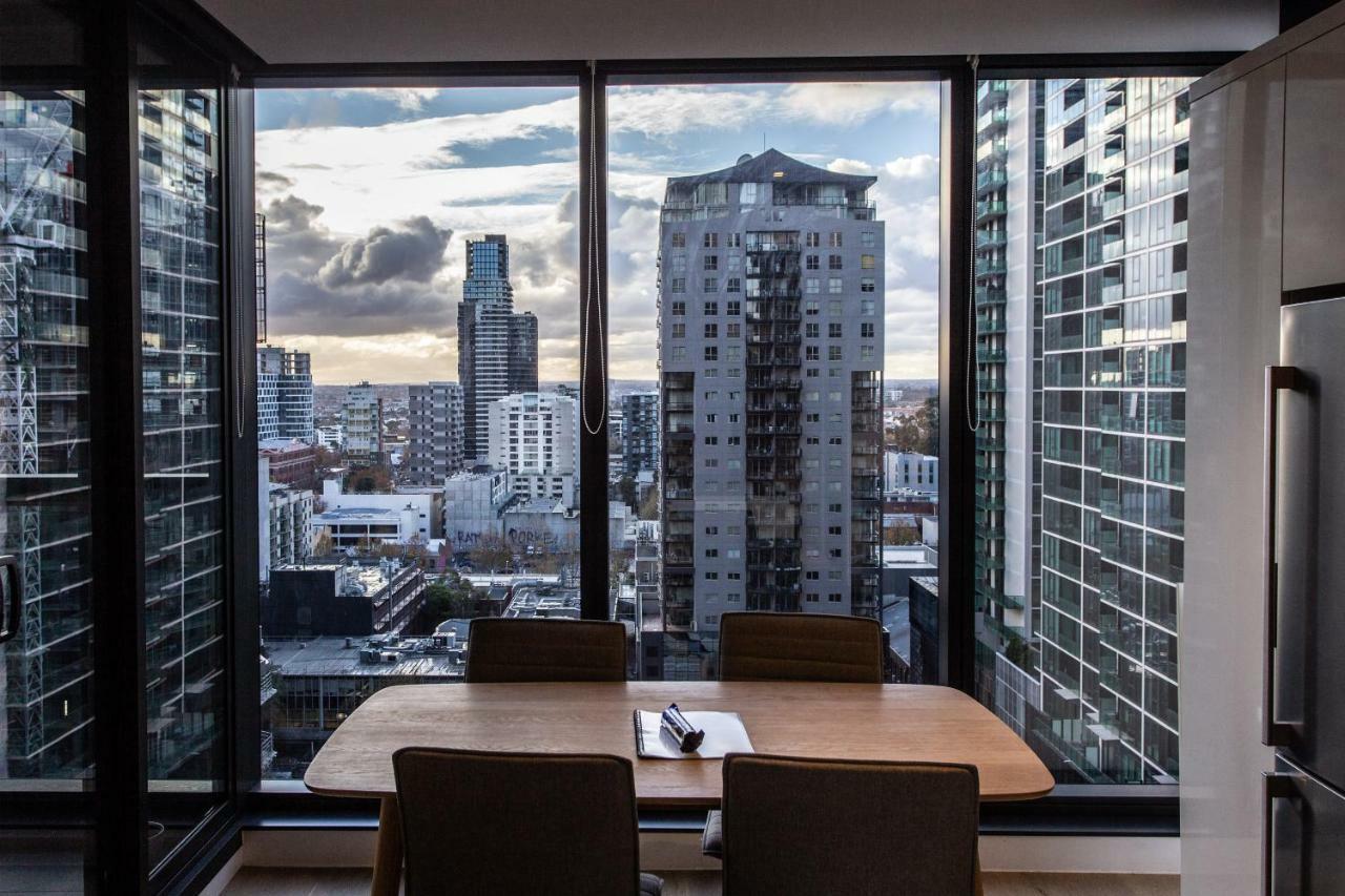 Readyset Apartments At Madison Melbourne Bagian luar foto