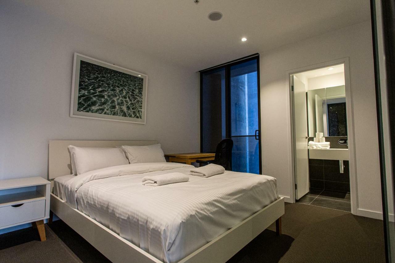 Readyset Apartments At Madison Melbourne Bagian luar foto