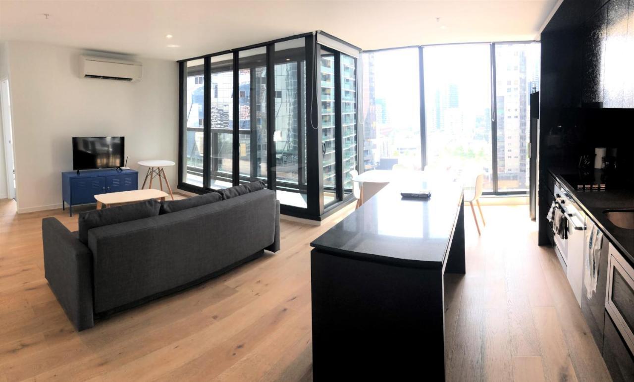 Readyset Apartments At Madison Melbourne Bagian luar foto